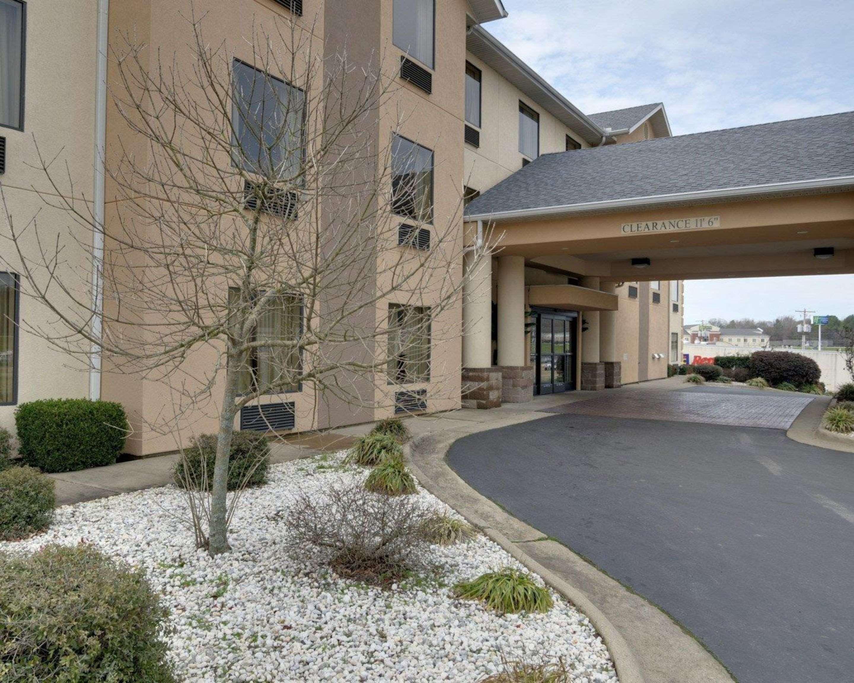 Quality Inn & Suites Malvern Zewnętrze zdjęcie