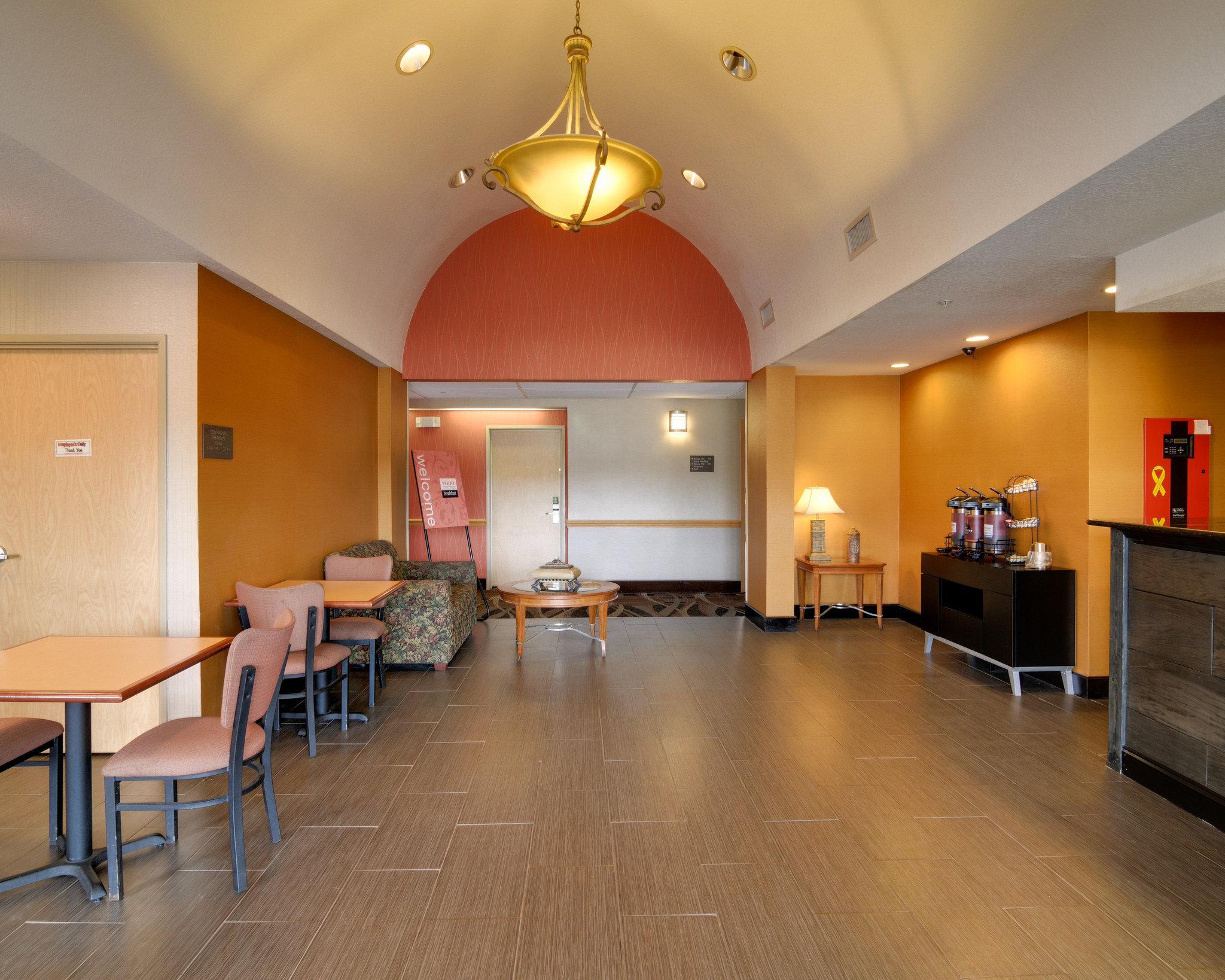 Quality Inn & Suites Malvern Zewnętrze zdjęcie